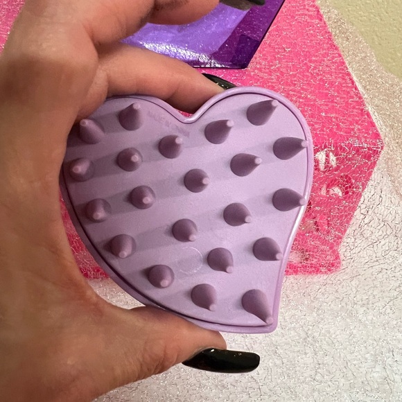 Valentine’s Day Bomb Party gift bundle - Picture 11 of 15